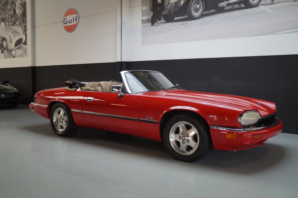 Buy this JAGUAR XJ-S 1995  at Legendary Classics