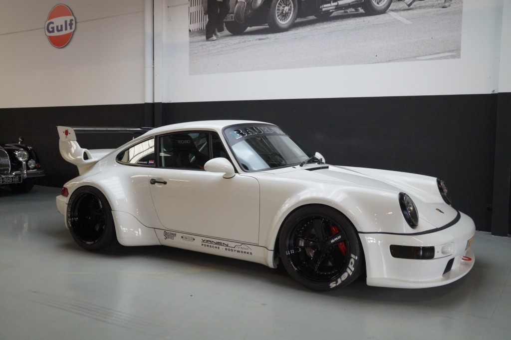 PORSCHE 911 1990 kaufen bei Legendary Classics 